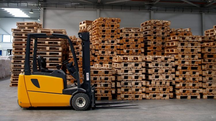 Either a forklift that is powered by gas or an electric forklift can be suitable for different applications
